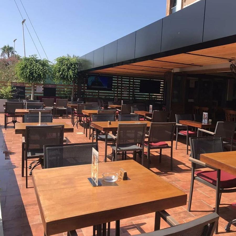 Terrazza Suites Пафос Экстерьер фото