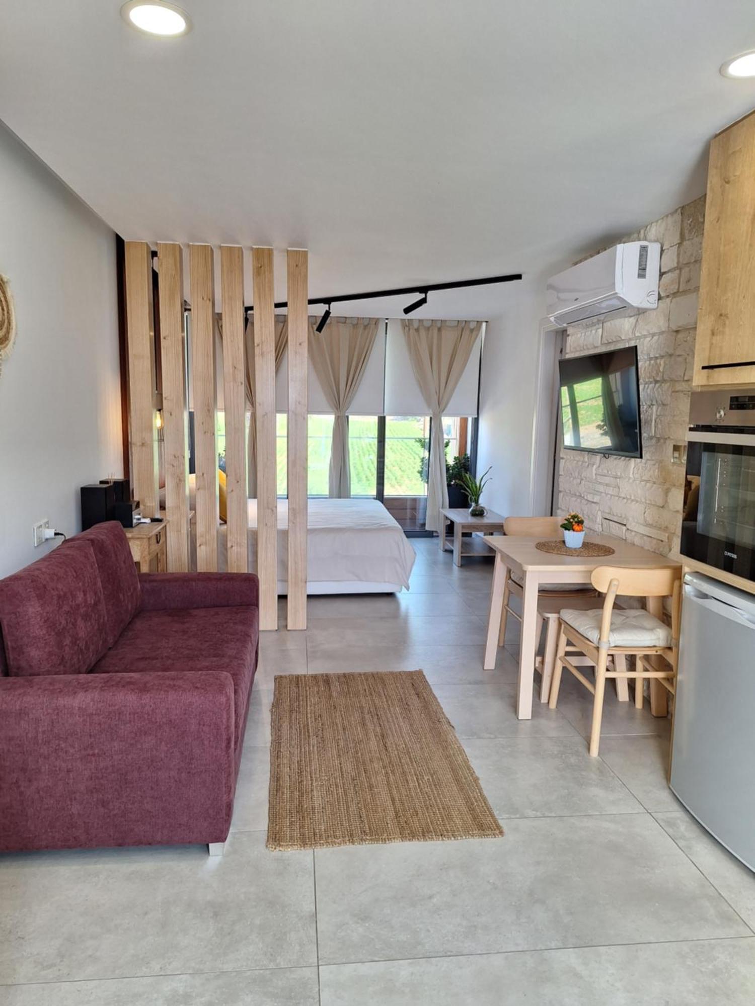Terrazza Suites Пафос Экстерьер фото