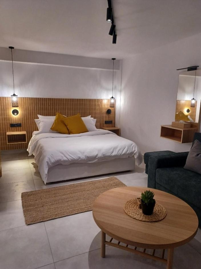 Terrazza Suites Пафос Экстерьер фото