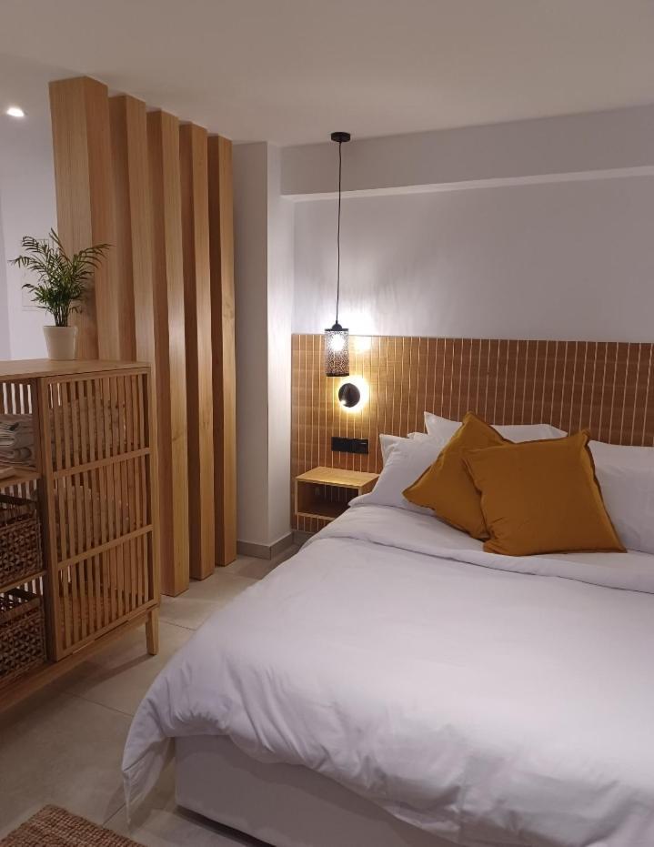 Terrazza Suites Пафос Экстерьер фото